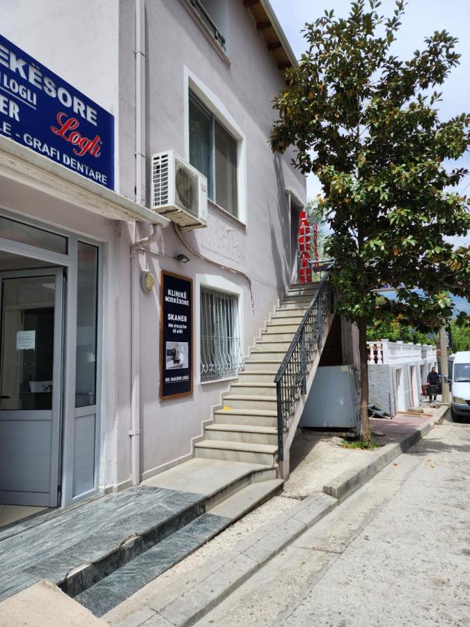 Logli Apartments ジロカストラ エクステリア 写真